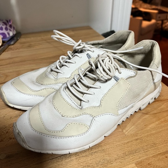White Camper sneaker in very good condition - Picture 2 of 3